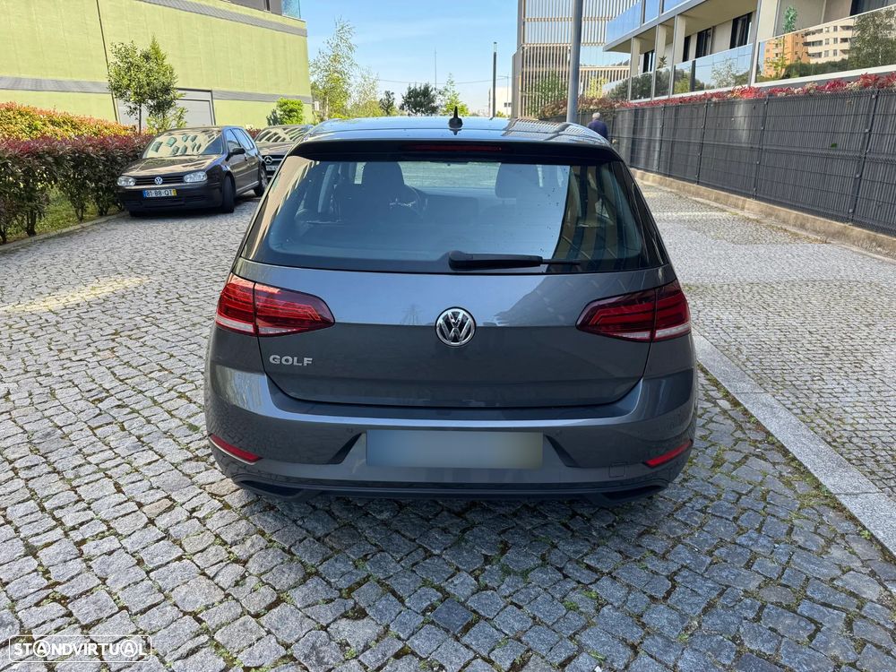 VW Golf 1.0 TSI Trendline Pack - 17