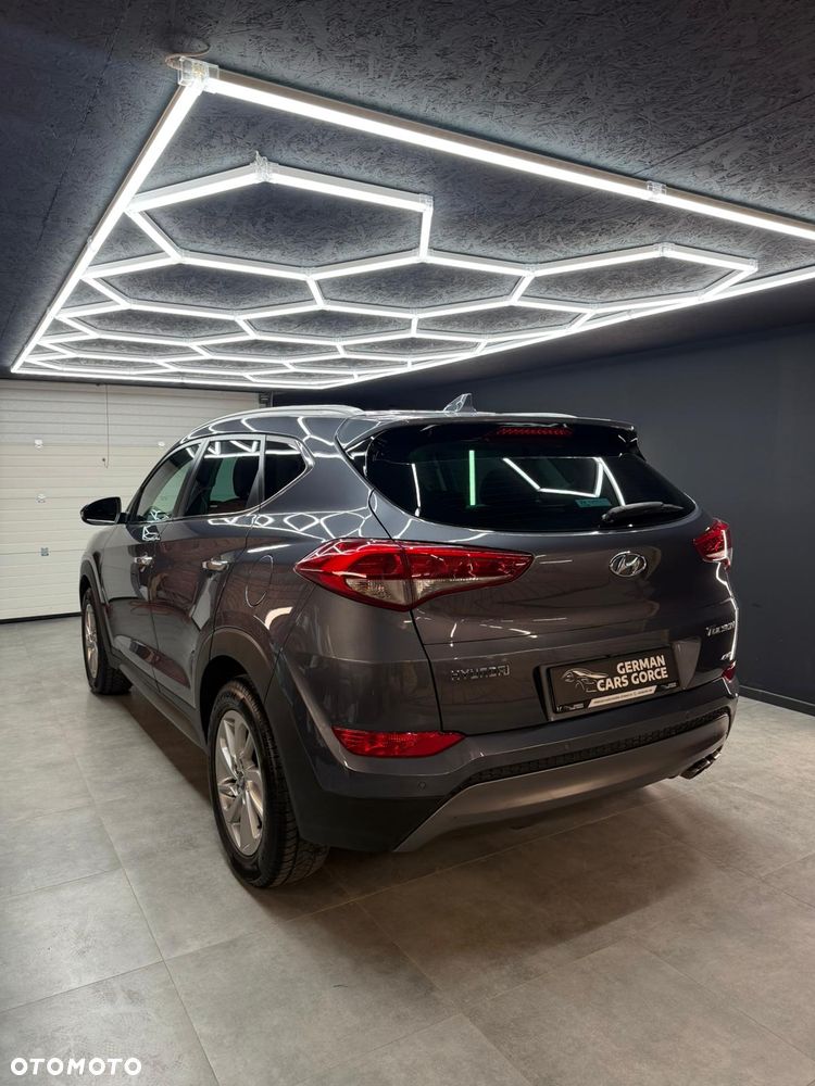 Hyundai Tucson 2.0 CRDi 4WD Automatik Style - 4