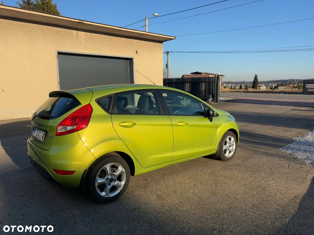 Ford Fiesta - 4