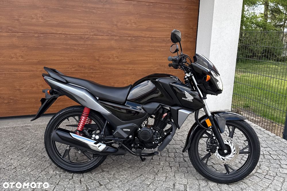 Honda CBF - 2