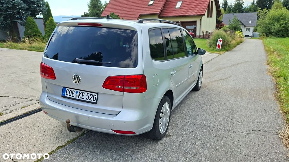 Volkswagen Touran 2.0 TDI DPF BlueMotion Technology DSG MATCH - 7