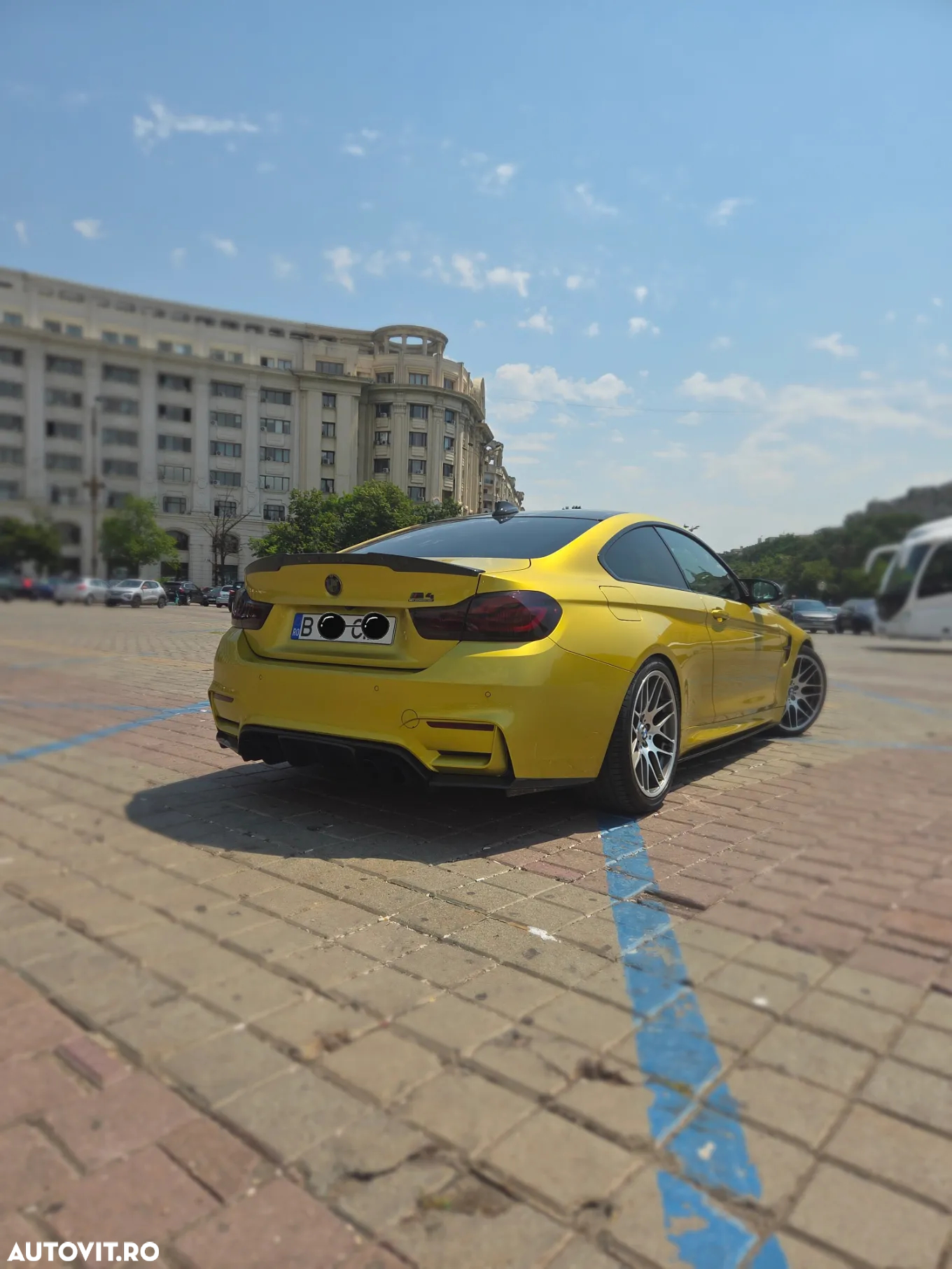 BMW M4 CS - 11