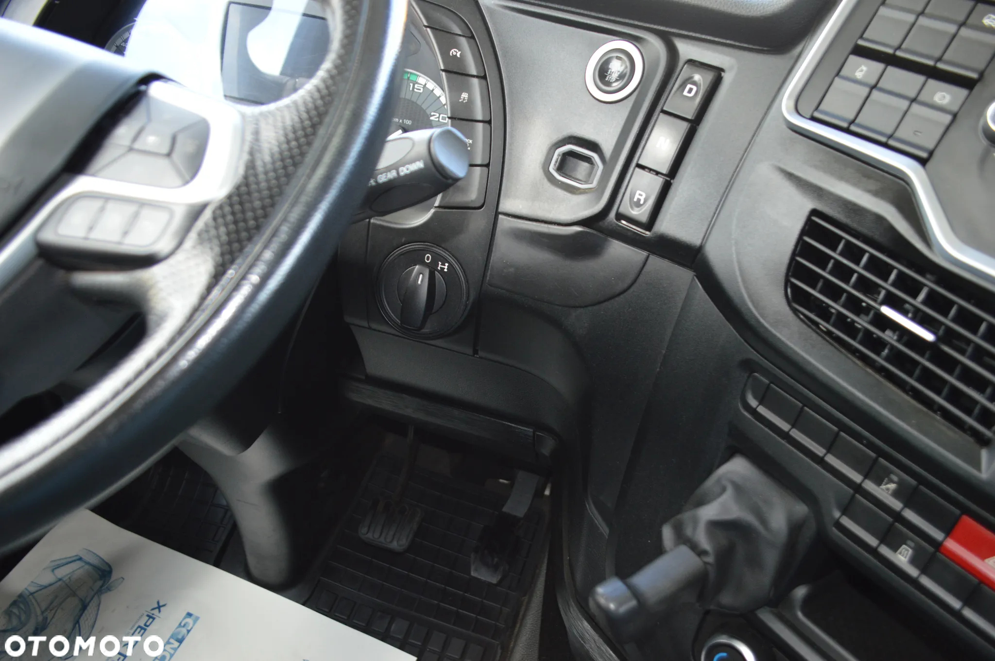 Iveco AS440 ST/P - 16
