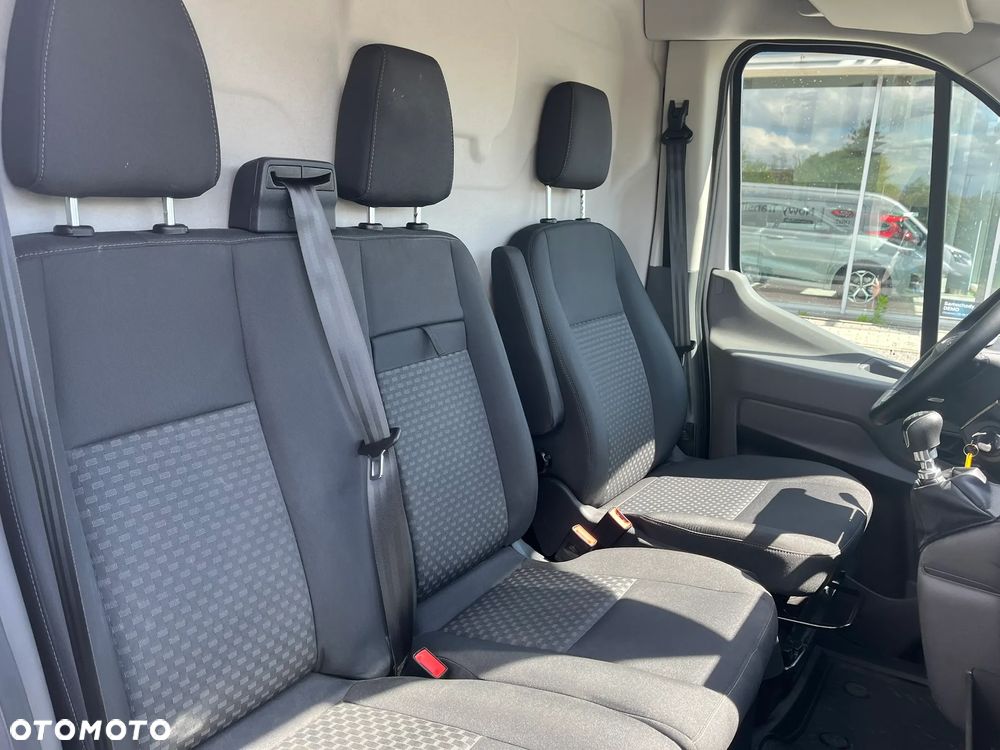 Ford Transit - 9