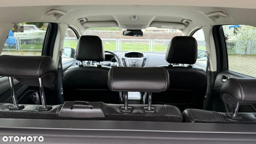 Ford Kuga 2.0 TDCi 4x4 Titanium - 19