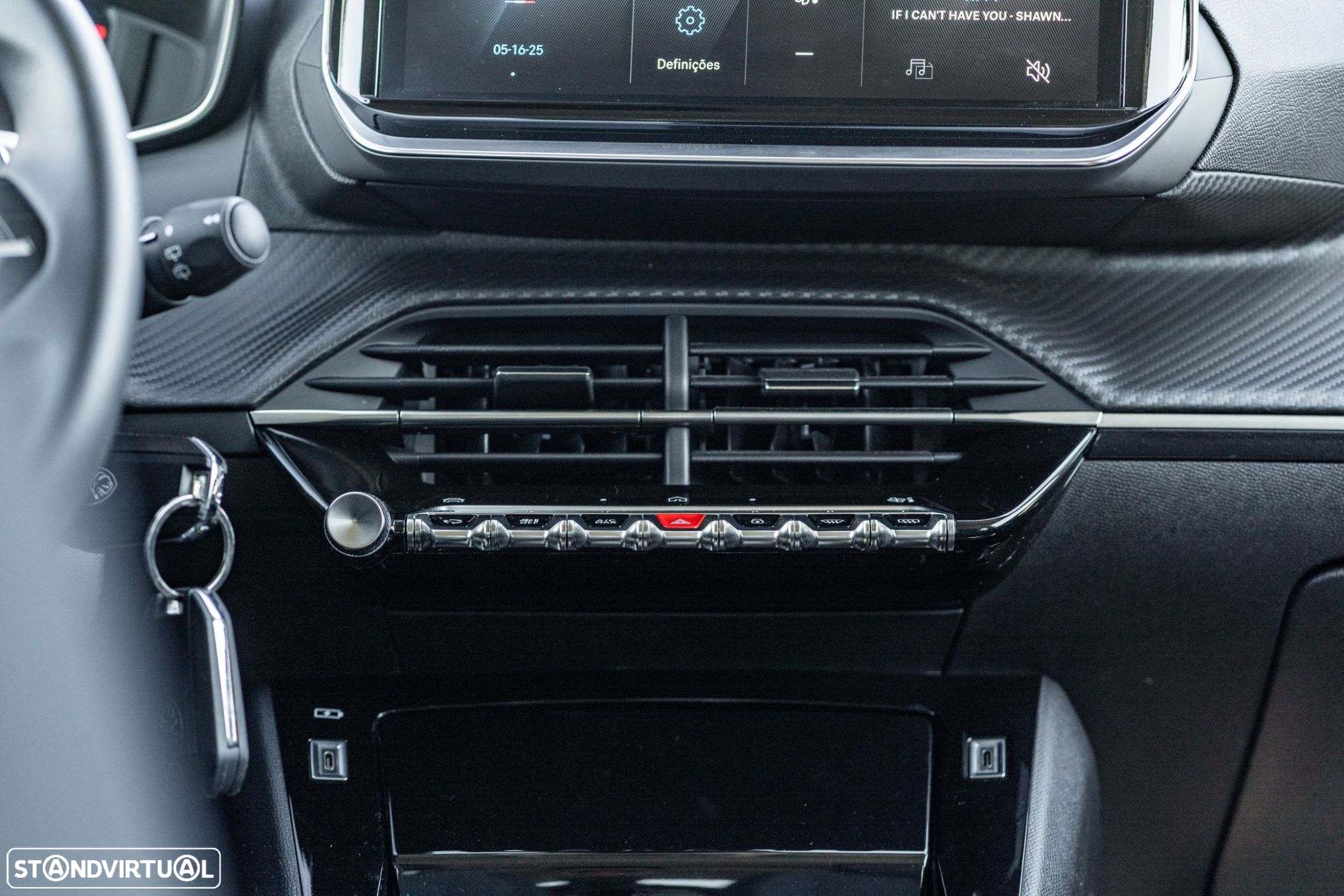 Peugeot 208 1.2 Hybrid Allure e-DCS6 - 21