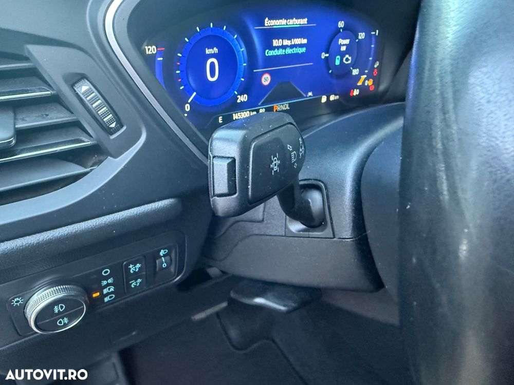 Ford Kuga 2.5 Duratec FHEV TITANIUM - 22