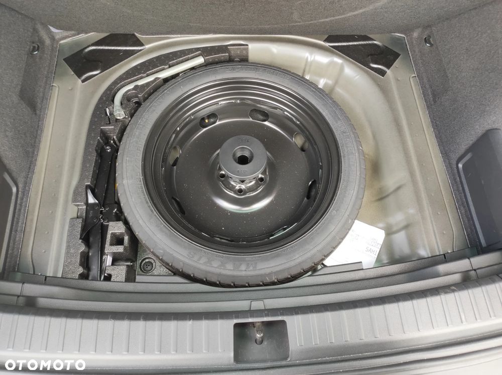 Skoda Karoq 1.5 TSI ACT GPF 4x2 Style DSG - 9