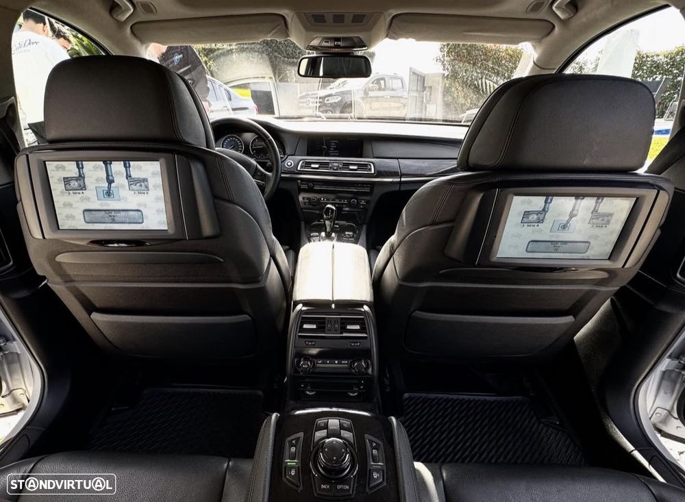BMW 730 d - 7