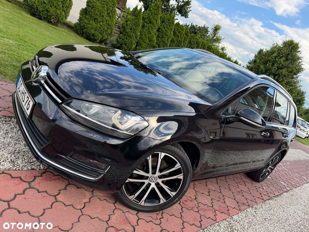 Volkswagen Golf 2.0 TDI BlueMotion Technology DSG Lounge - 1