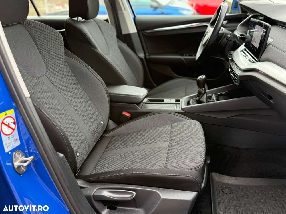 Skoda Octavia Combi 2.0 TDI Base - 28