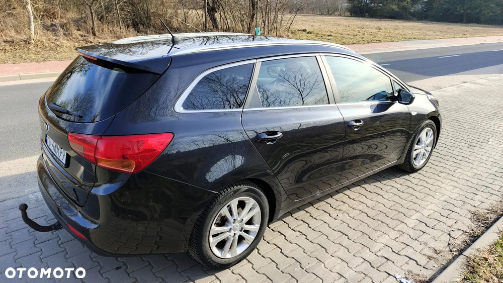 Kia Ceed - 4