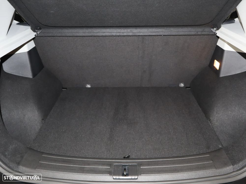 MG ZS EV 44.5 kWh Luxury - 13
