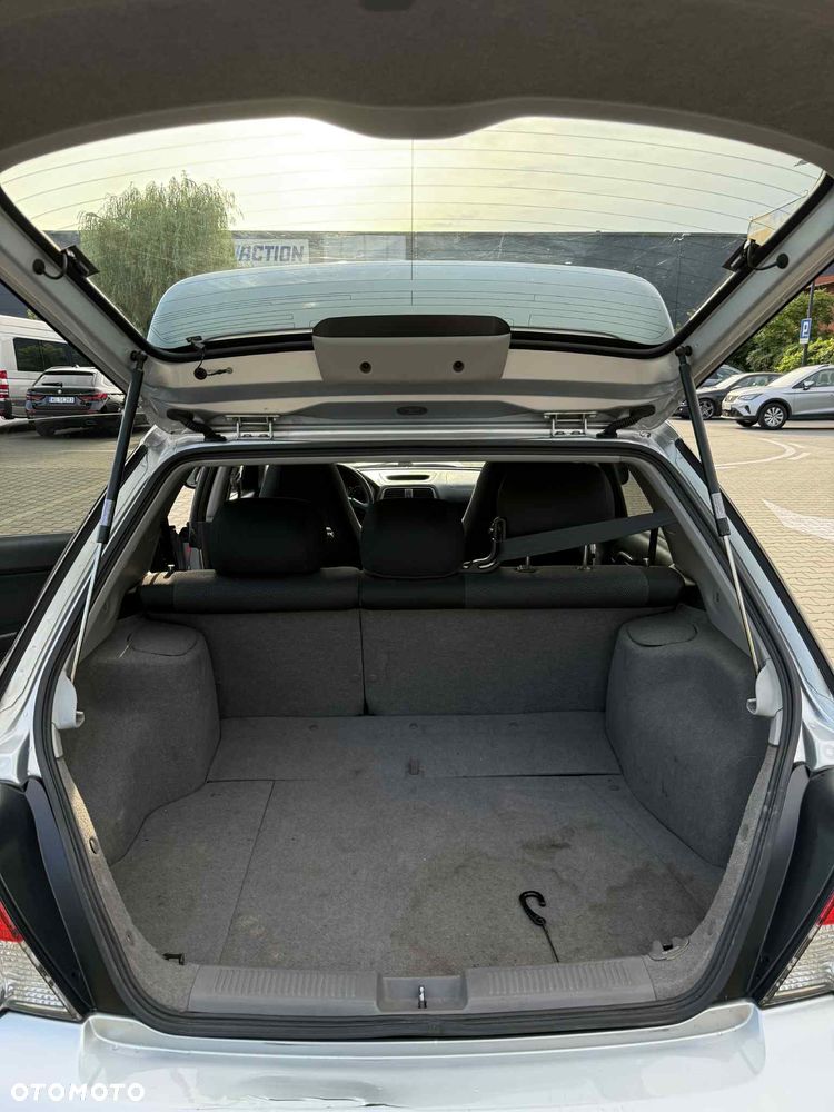Subaru Impreza - 13
