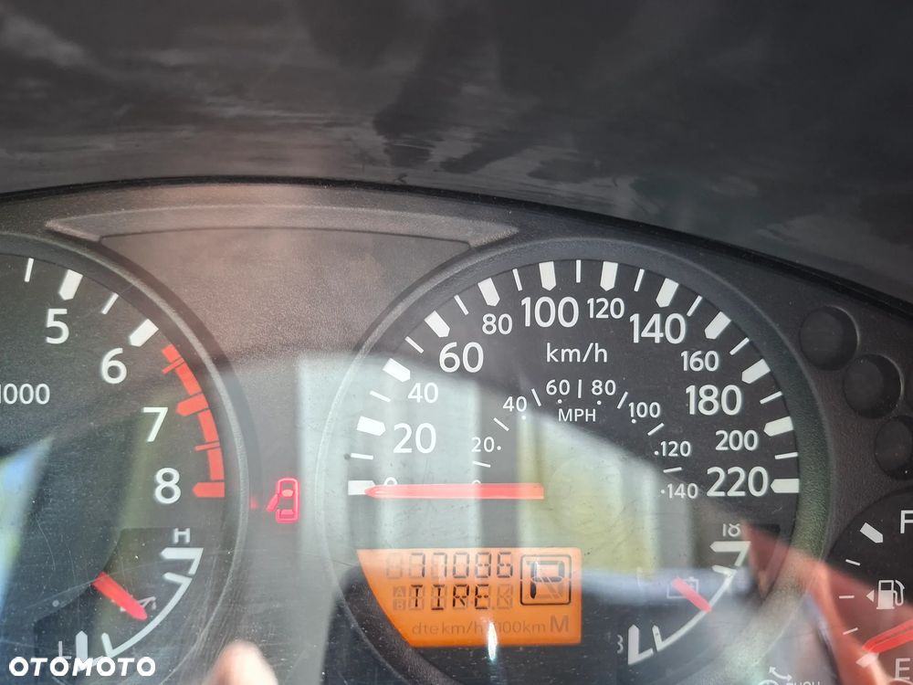 Nissan Frontier 4.0 V6 LE Crew Cab - 3