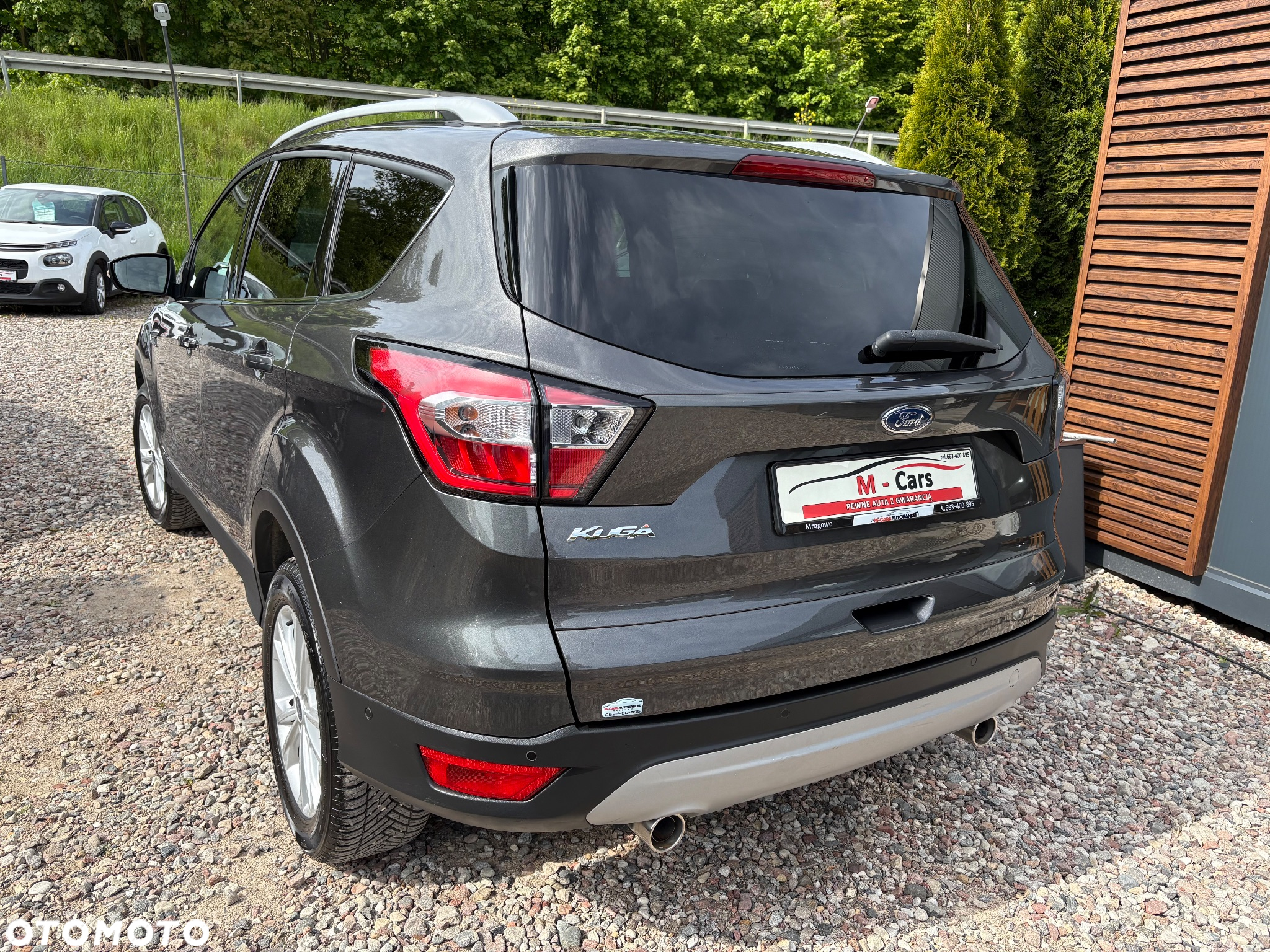 Ford Kuga 2.0 TDCi 2x4 Titanium - 7