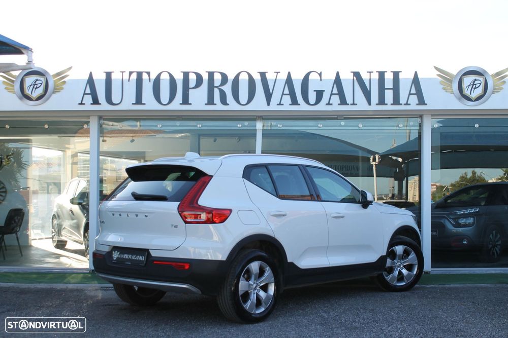 Volvo XC 40 1.5 T2 Momentum Core - 31