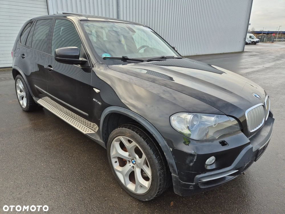 BMW X5 xDrive48i