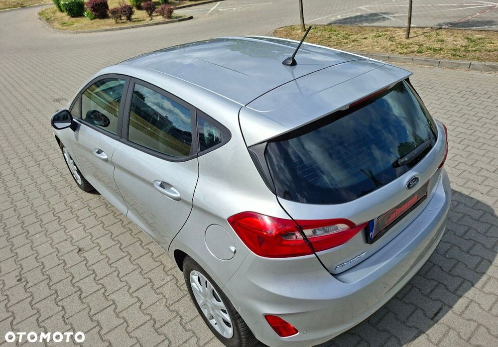 Ford Fiesta - 12