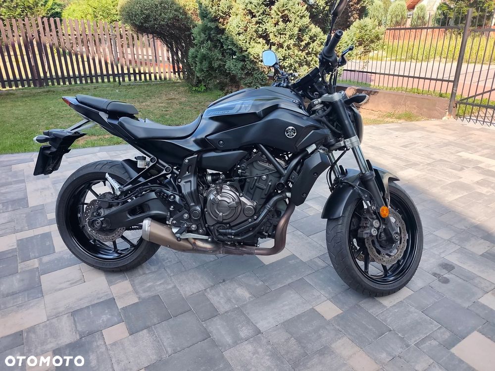 Yamaha MT - 4