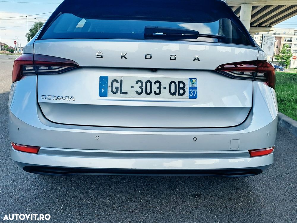 Skoda Octavia 1.6 TDI DSG Style - 4