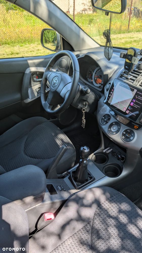 Toyota RAV4 2.2 D-CAT 4x4 Sol - 27