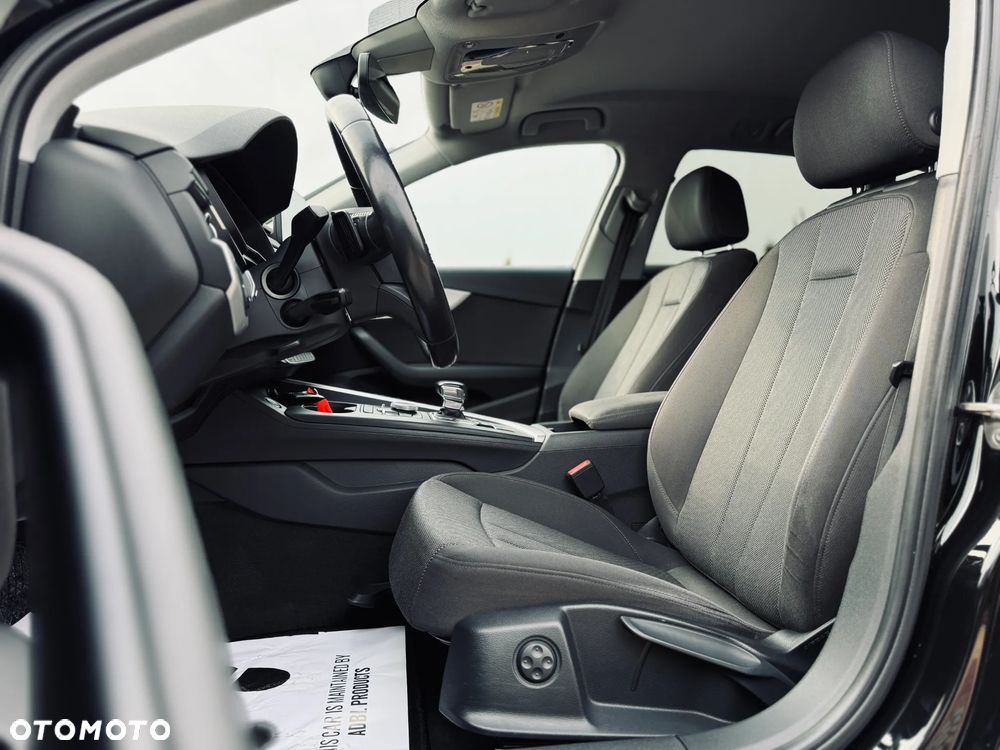 Audi A4 Avant 2.0 TDI S tronic - 28