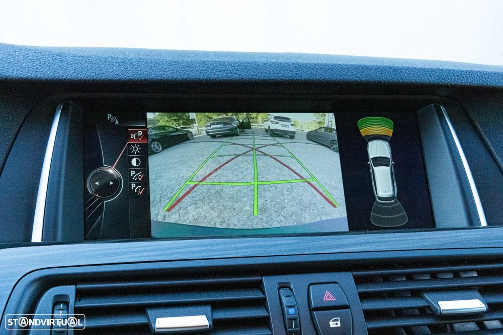 BMW 520 d Line Luxury Auto - 24