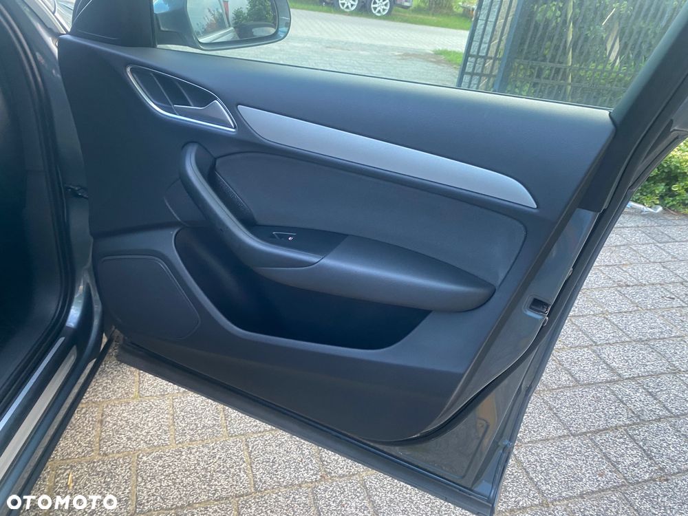 Audi Q3 2.0 TDI Quattro S tronic - 15