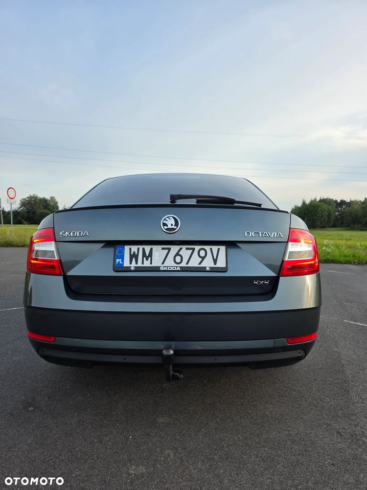Skoda Octavia 1.8 TSI 4x4 Style DSG - 9