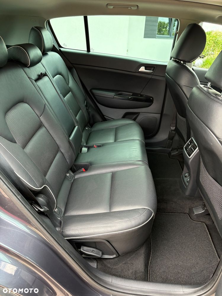 Kia Sportage 2.0 CRDI 4WD Vision - 17