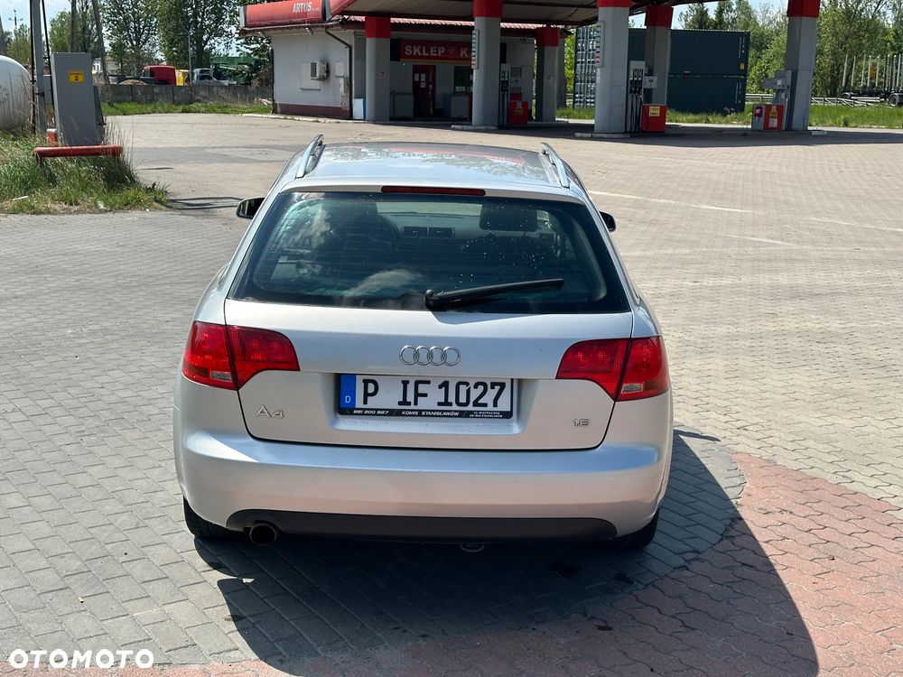 Audi A4 Avant - 10