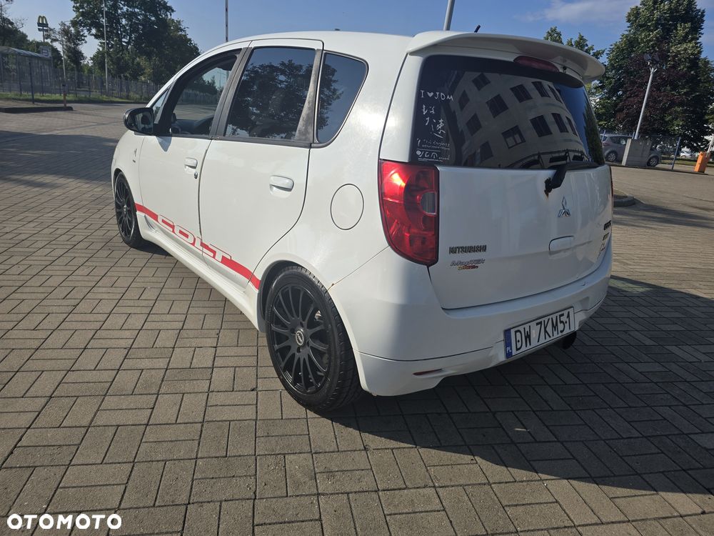 Mitsubishi Colt - 1