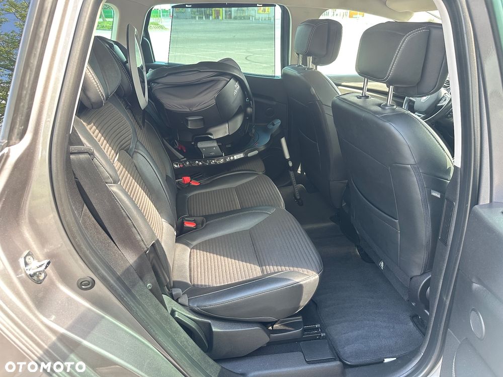 Renault Grand Scenic TCe 140 GPF BOSE EDITION - 11