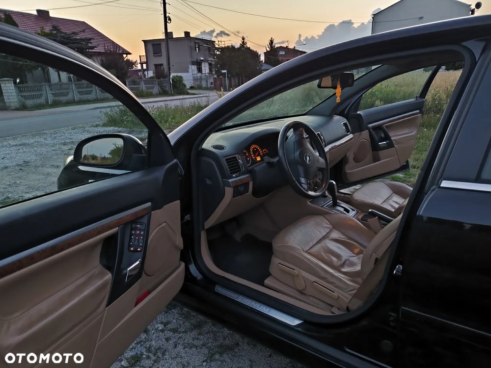 Opel Signum 1.9 CDTI Cosmo - 12
