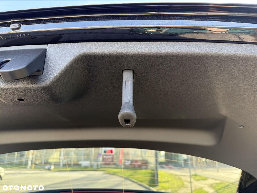 Skoda Fabia 1.0 TSI Selection DSG - 22