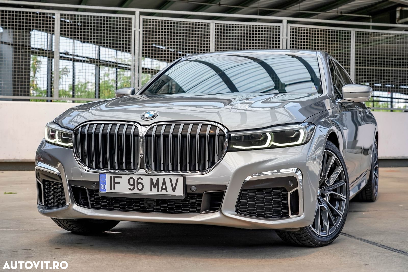 BMW Seria 7 730d - 31