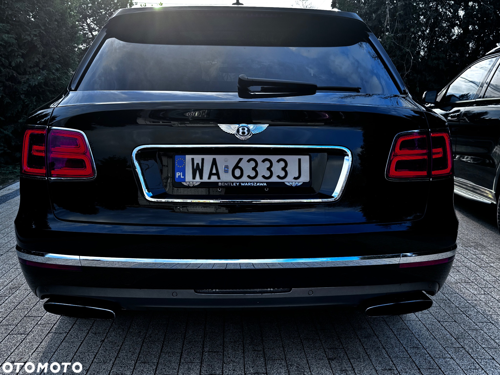 Bentley Bentayga W12 Mulliner - 31