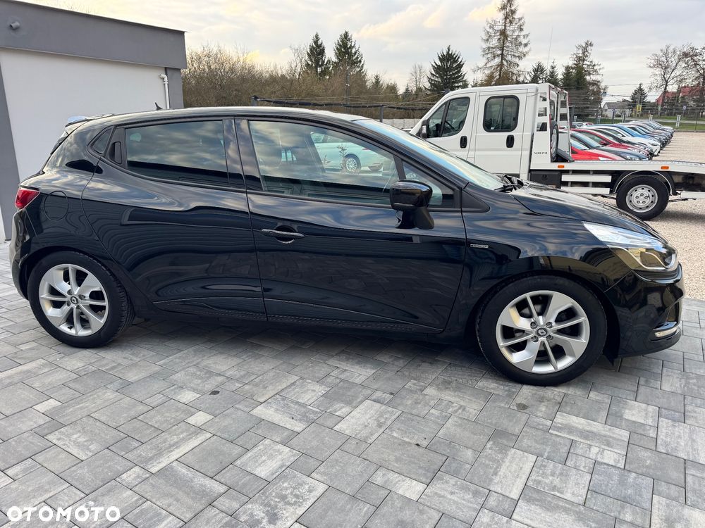 Renault Clio 1.2 16V 75 Limited - 16