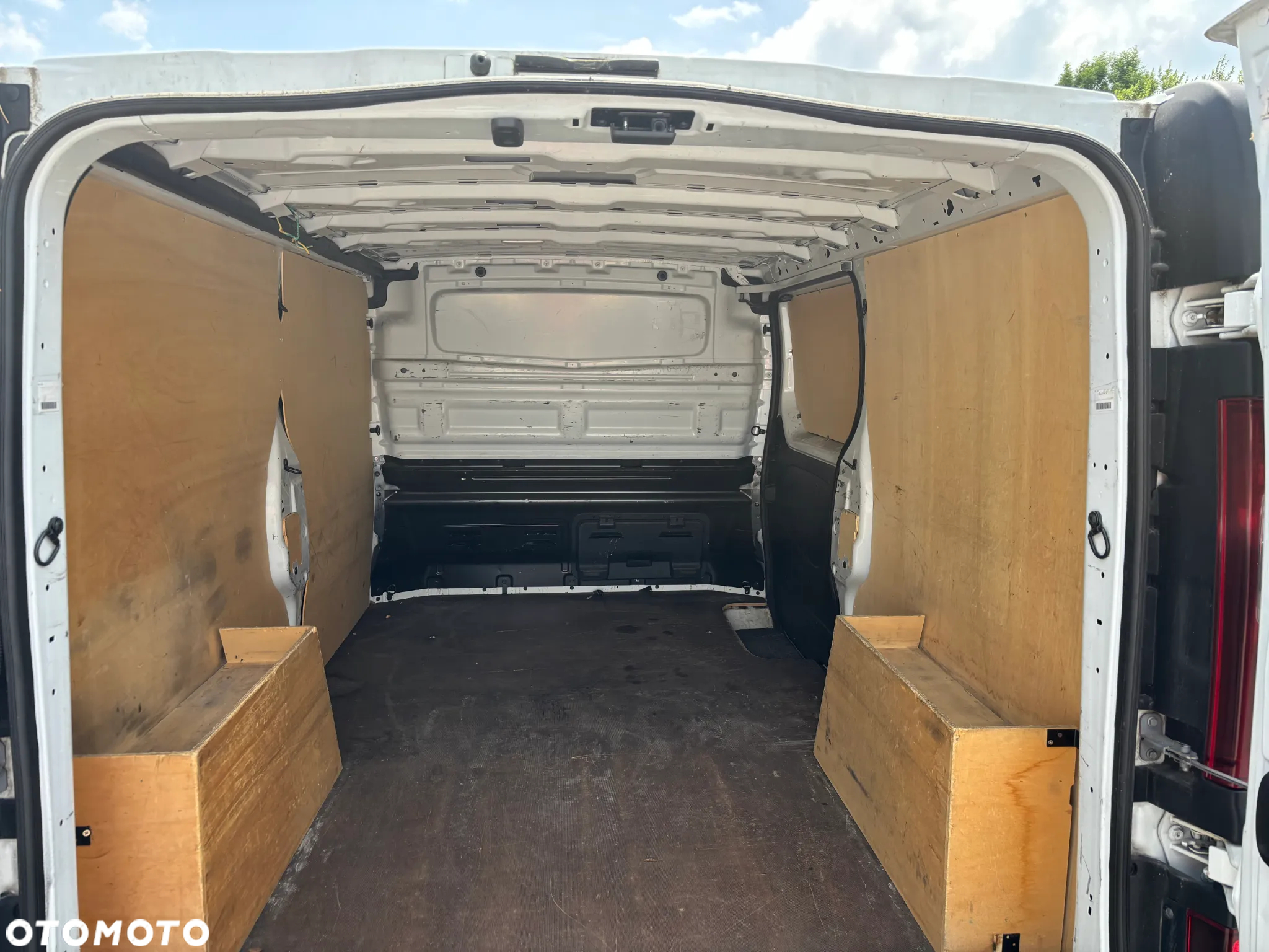 Renault TRAFIC - 6
