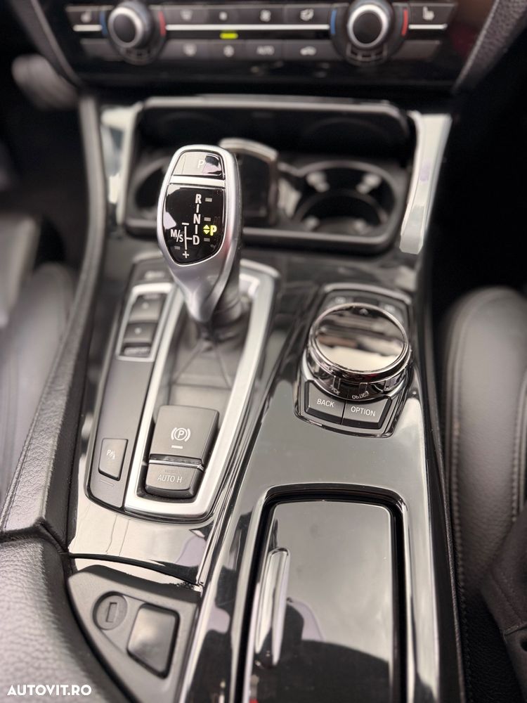 BMW Seria 5 520d - 17