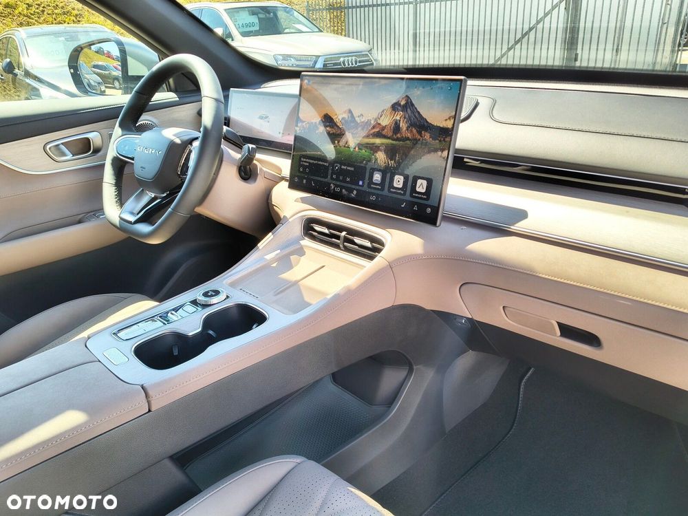Chery Tiggo 8 1.5 T-GDI Super Hybrid Prestige DCT - 19