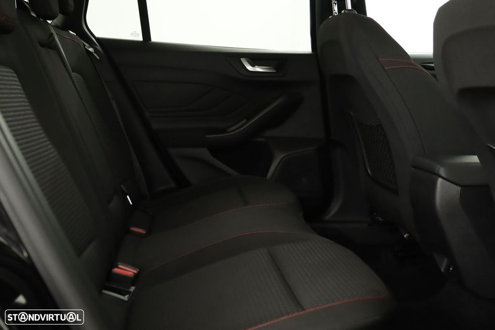 Ford Focus SW 1.0 EcoBoost MHEV ST-Line X Aut. - 21
