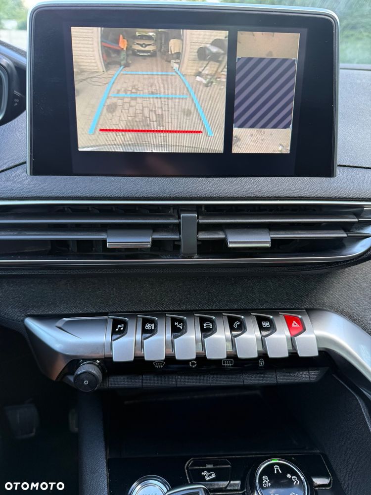 Peugeot 5008 PureTech 130 EAT8 Stop & Start Allure Pack - 27