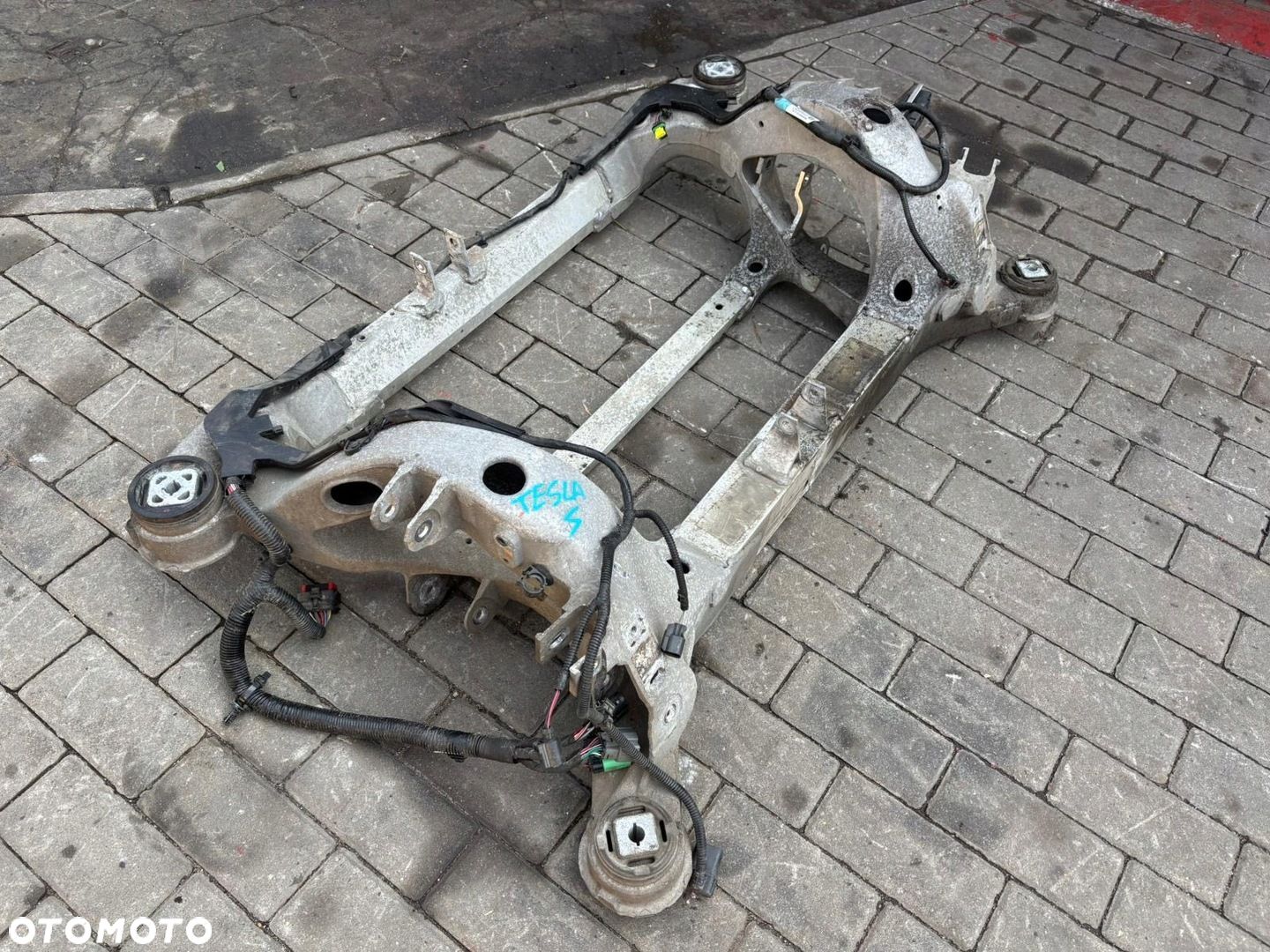 TESLA MODEL S LIFT SANKI WÓZEK TYŁ 1009826 - 1