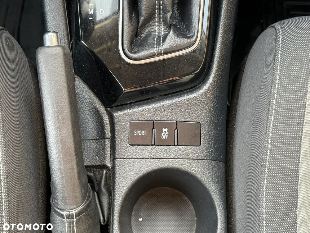 Toyota Auris 1.6 Valvematic Multidrive S Executive - 17