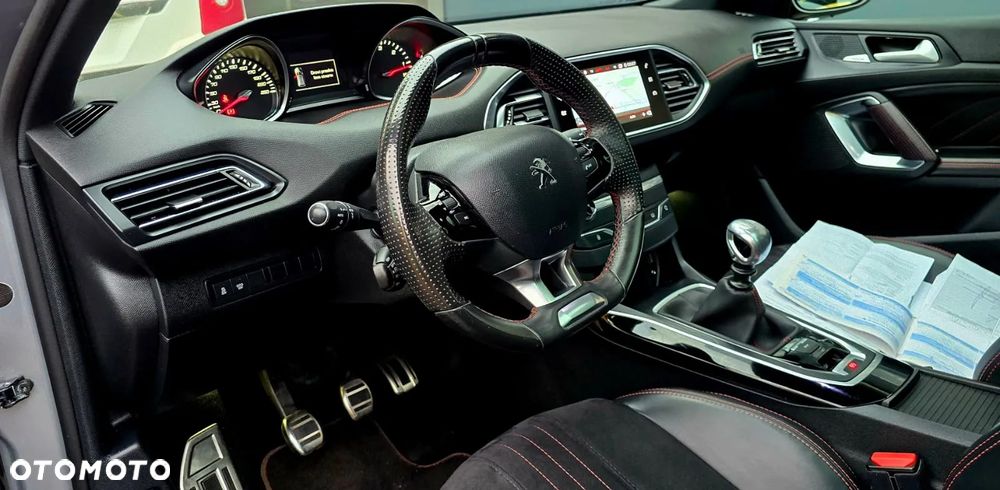 Peugeot 308 SW BlueHDi 150 Stop & Start GT-Line Edition - 31