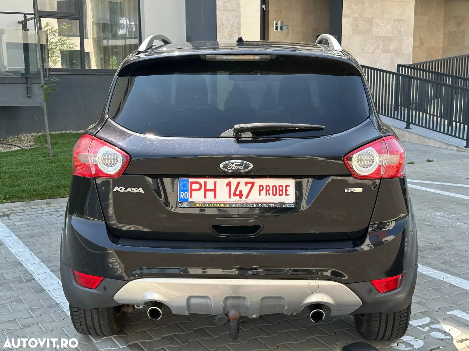 Ford Kuga 2.0 TDCi 4WD Powershift Titanium - 6