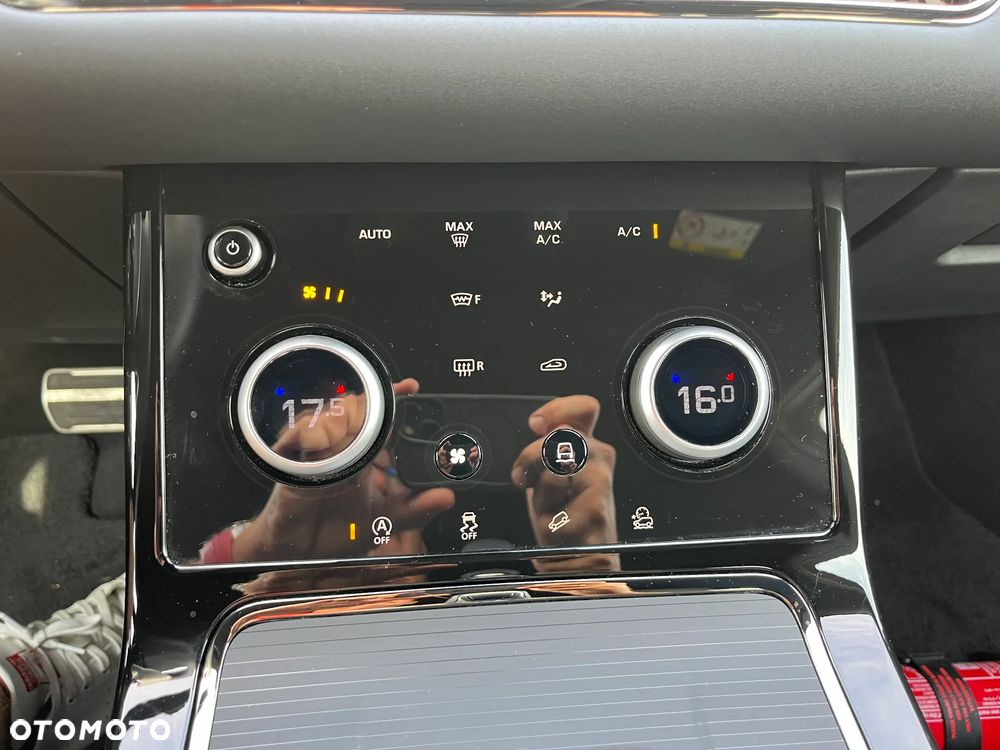 Land Rover Range Rover Evoque 2.0 D200 mHEV R-Dynamic SE - 21