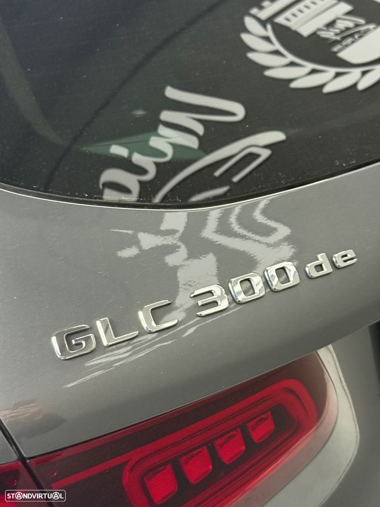 Mercedes-Benz GLC 300 de 4Matic 9G-TRONIC AMG Line - 9
